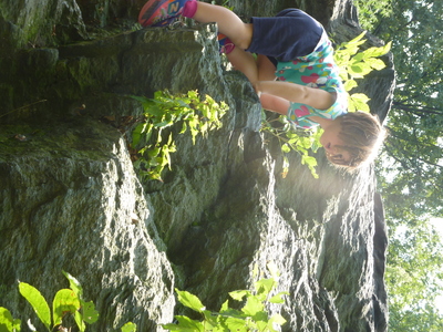 20130820.1003-P1060798-NY_Central_Park_ERS_rock_climbing