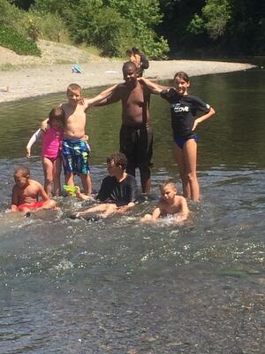 20140719-Eel_River_Cousins-By_PSS