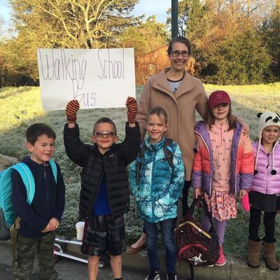 20170106-Walking_School_Bus_twitter