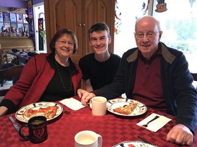 20171224.1317-IMG_7568-TAS_Birthday_Grammie_Opa