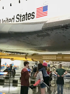 20180402.1622-IMG_8568-Endeavour_space_shuttle