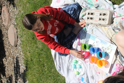 20190420.1334-IMG_4844-by_MPS-AMS_ERS_dyeing_eggs