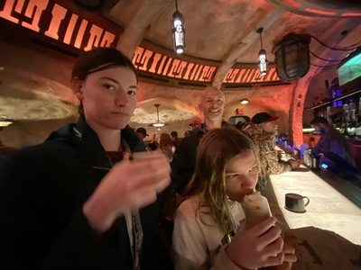 20191128.0902-IMG_7929-by_CE-Disneyland_2019_with_Engelbrechts