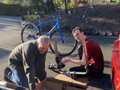20210220.1634-IMG_2769-MPS_TAS_assembling_car_bike_rack