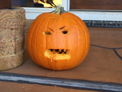 20151031.1146-IMG_8985-CE_AMS_ERS_carving_pumpkins