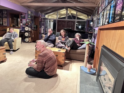 20241128_1855-IMG_9001-by_CE-Thanksgiving_games_with_NC_Engelbrechts_and_Grammie